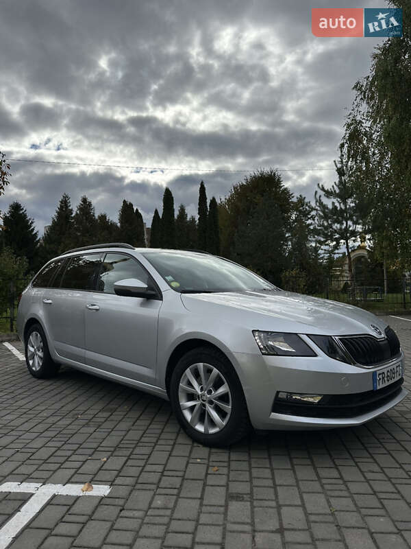 Универсал Skoda Octavia 2020 в Луцке фото 3 Универсал Skoda Octavia 2020 в Луцке