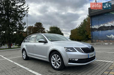 Універсал Skoda Octavia 2020 в Луцьку