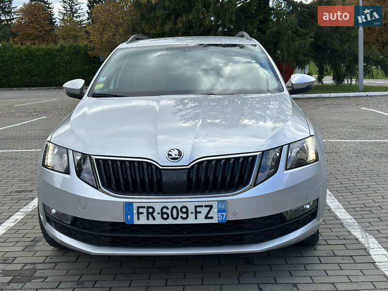 Универсал Skoda Octavia 2020 в Луцке фото 10 Универсал Skoda Octavia 2020 в Луцке