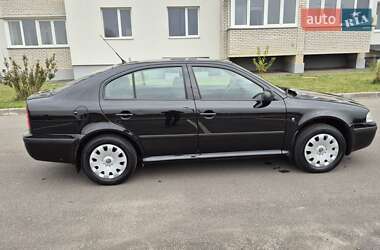 Ліфтбек Skoda Octavia 2010 в 