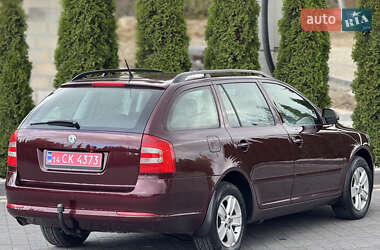 Универсал Skoda Octavia 2011 в 