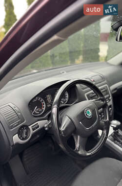 Универсал Skoda Octavia 2011 в 