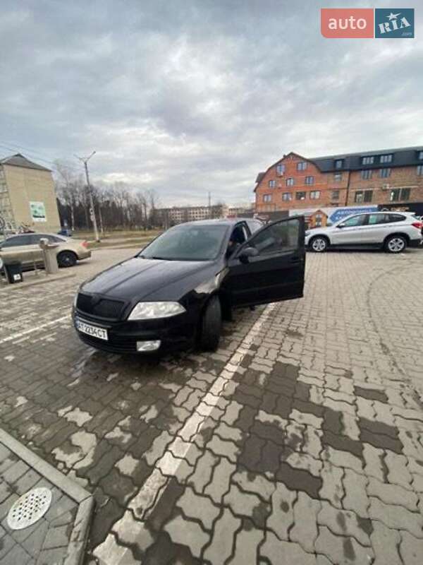 Лифтбек Skoda Octavia 2006 в Калуше