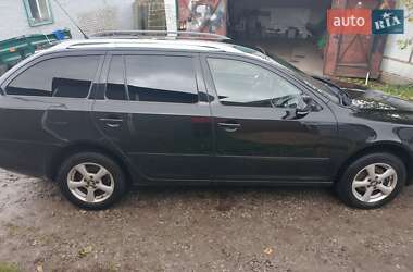 Универсал Skoda Octavia 2010 в 