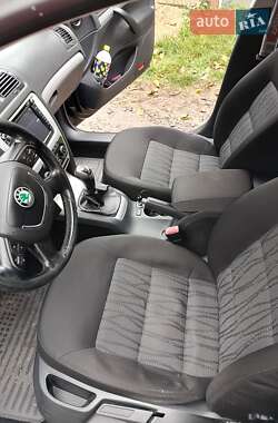 Универсал Skoda Octavia 2010 в 