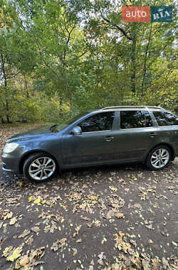 Універсал Skoda Octavia 2011 в 