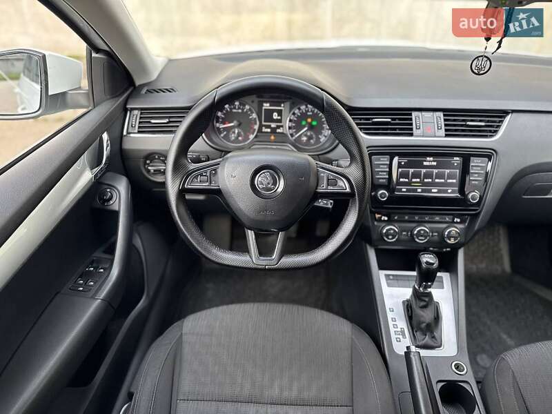 Универсал Skoda Octavia 2016 в Киеве фото 27 Универсал Skoda Octavia 2016 в Киеве