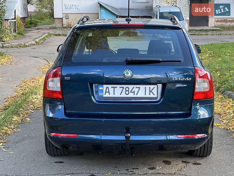 Универсал Skoda Octavia 2011 в Калуше