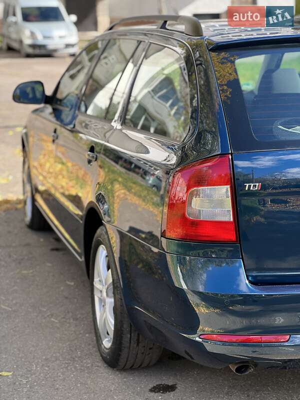 Универсал Skoda Octavia 2011 в Калуше