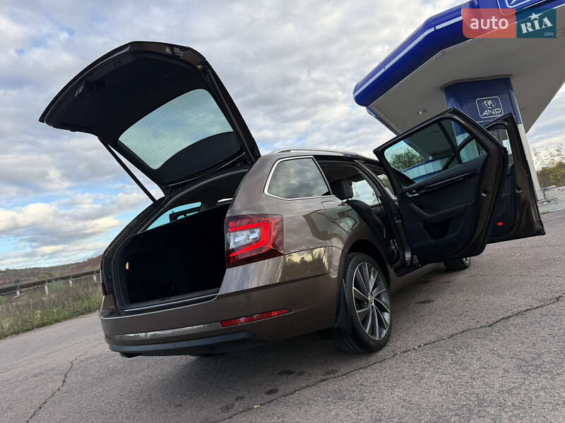 Универсал Skoda Octavia 2018 в Берегово