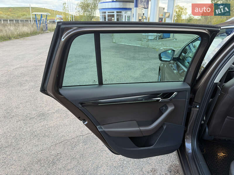 Универсал Skoda Octavia 2018 в Берегово