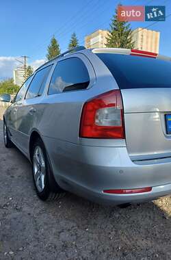 Универсал Skoda Octavia 2011 в 