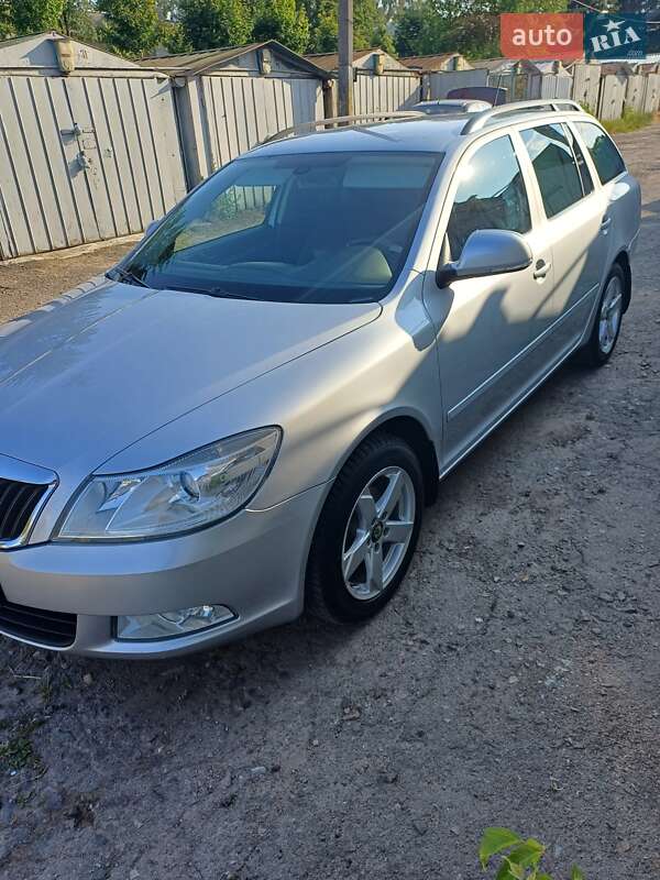 Універсал Skoda Octavia 2011 в Львові