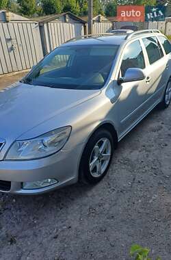 Универсал Skoda Octavia 2011 в 