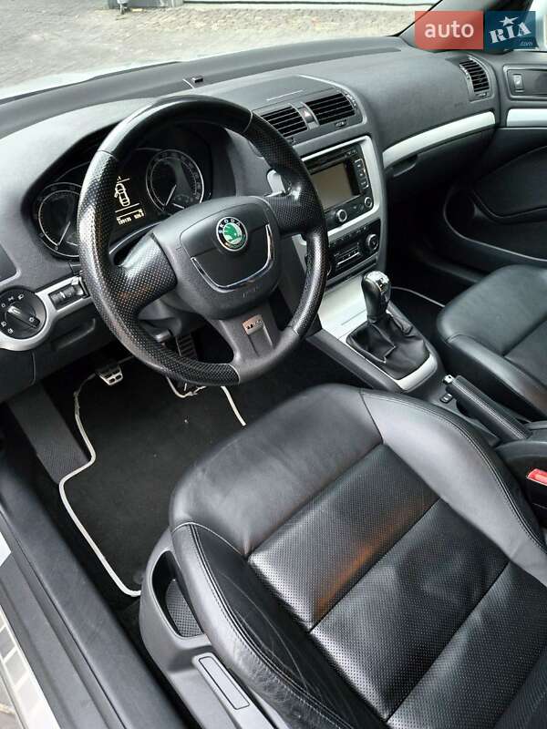 Универсал Skoda Octavia 2010 в Каменском фото 60 Универсал Skoda Octavia 2010 в Каменском