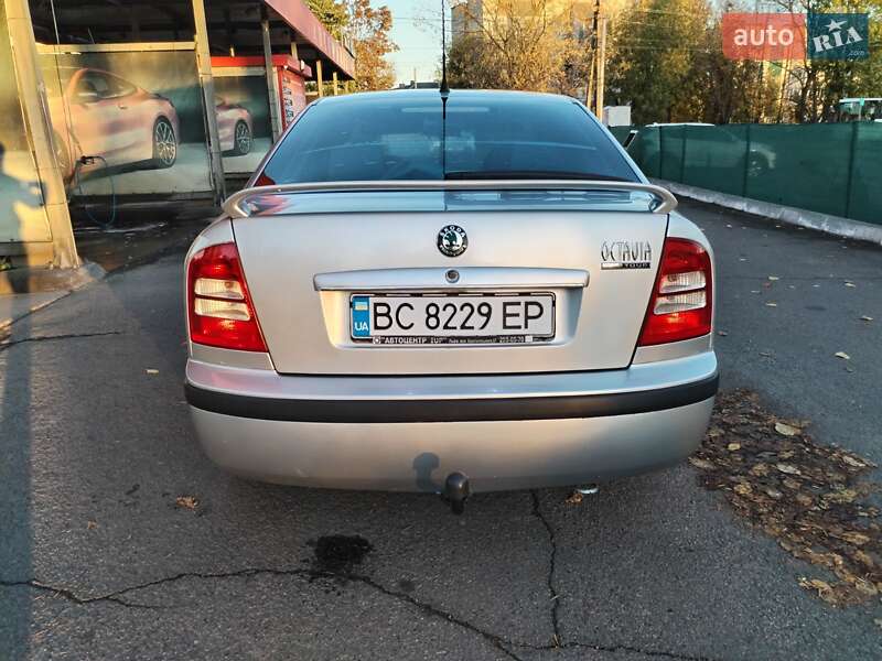 Ліфтбек Skoda Octavia 2006 в Шептицькому