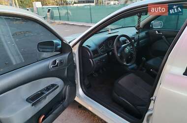 Лифтбек Skoda Octavia 2006 в 