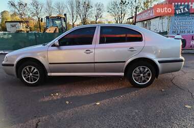 Лифтбек Skoda Octavia 2006 в 
