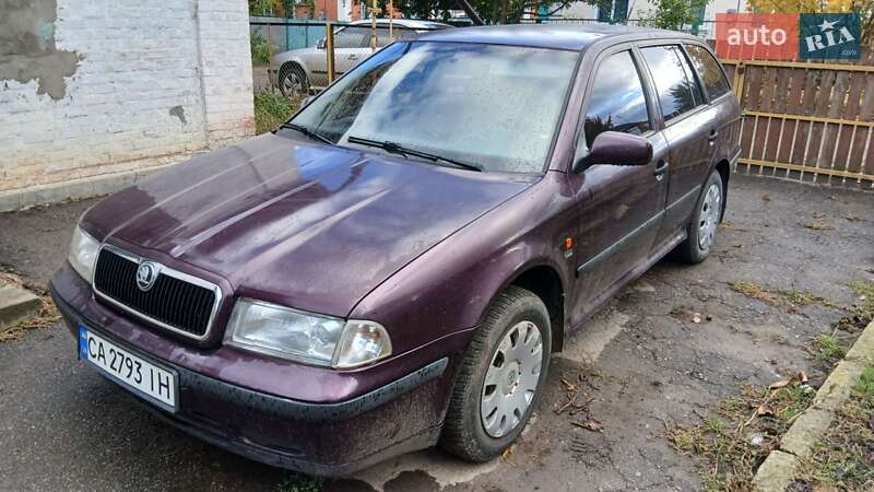 Универсал Skoda Octavia 1999 в Умани
