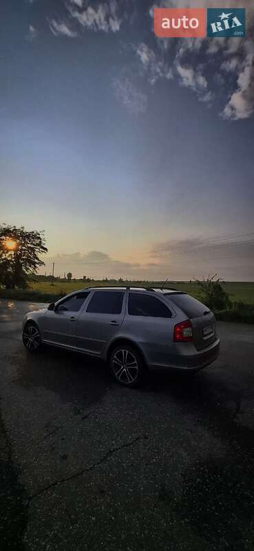 Универсал Skoda Octavia 2011 в Бердичеве фото 17 Универсал Skoda Octavia 2011 в Бердичеве