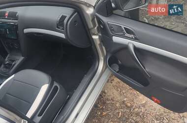 Лифтбек Skoda Octavia 2008 в 