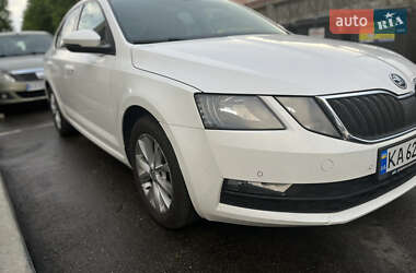 Ліфтбек Skoda Octavia 2017 в 