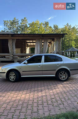 Лифтбек Skoda Octavia 2008 в 