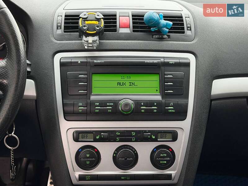 Лифтбек Skoda Octavia 2006 в Харькове