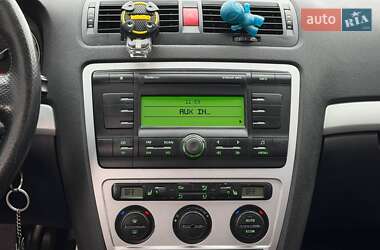Лифтбек Skoda Octavia 2006 в 