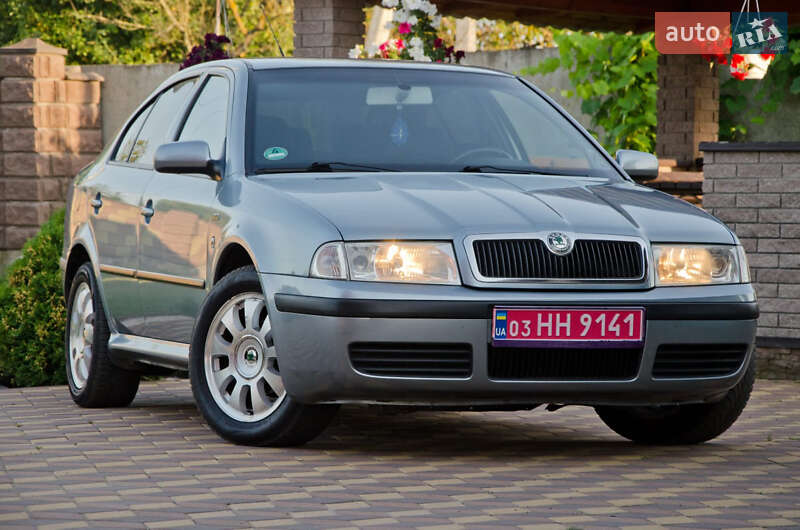 Лифтбек Skoda Octavia 2004 в Нежине