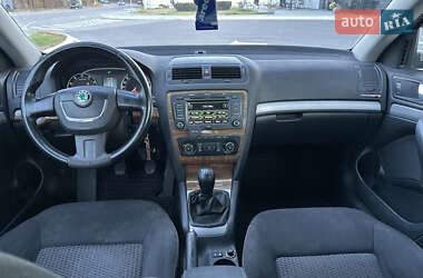 Универсал Skoda Octavia 2009 в 