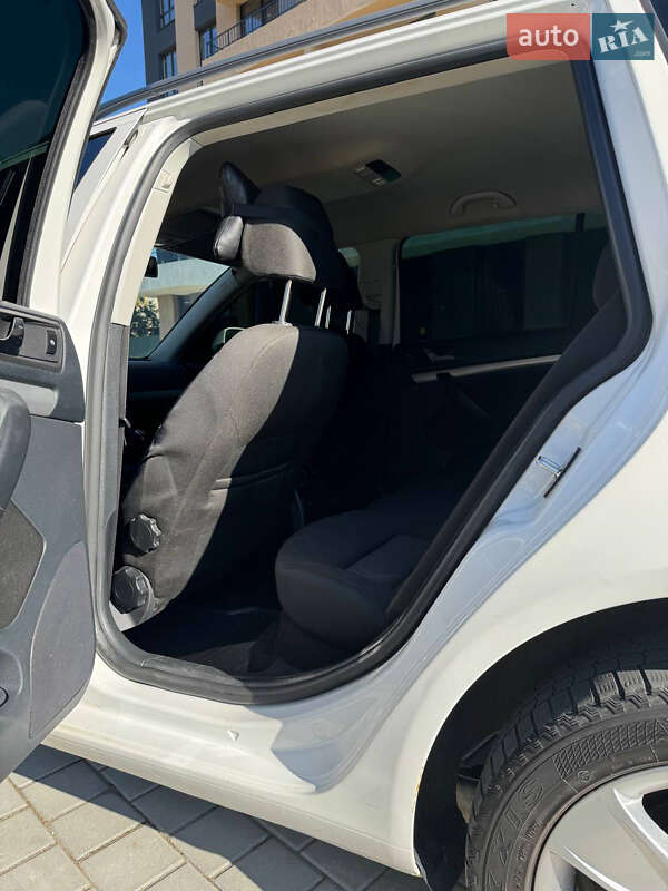 Универсал Skoda Octavia 2011 в Ужгороде фото 18 Универсал Skoda Octavia 2011 в Ужгороде