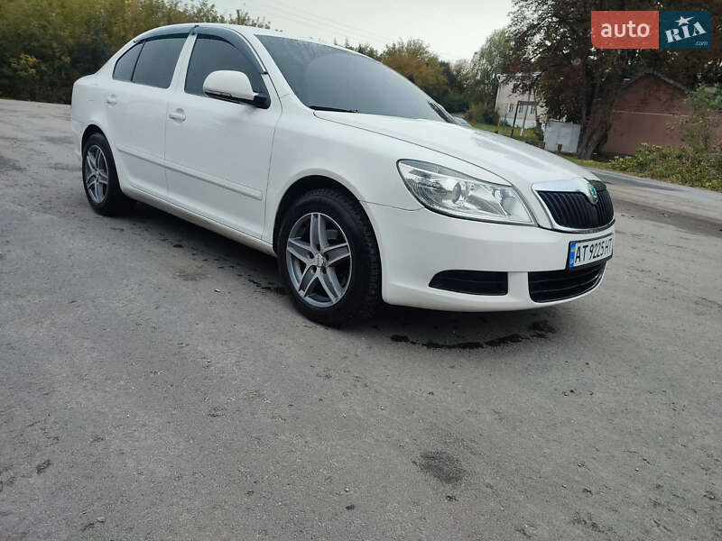 Ліфтбек Skoda Octavia 2011 в Городенці фото 13 Ліфтбек Skoda Octavia 2011 в Городенці