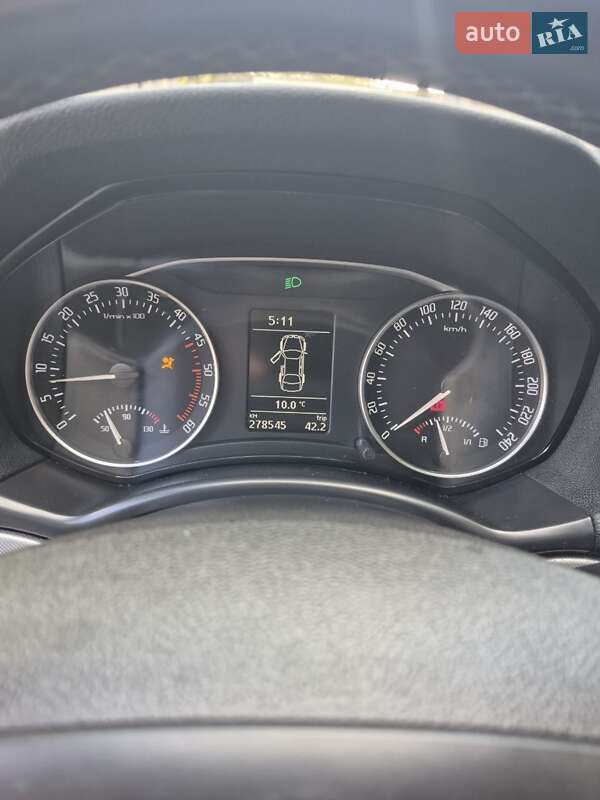 Универсал Skoda Octavia 2009 в Ровно