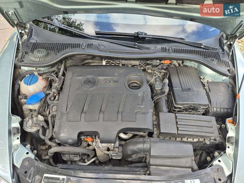 Универсал Skoda Octavia 2009 в Ровно