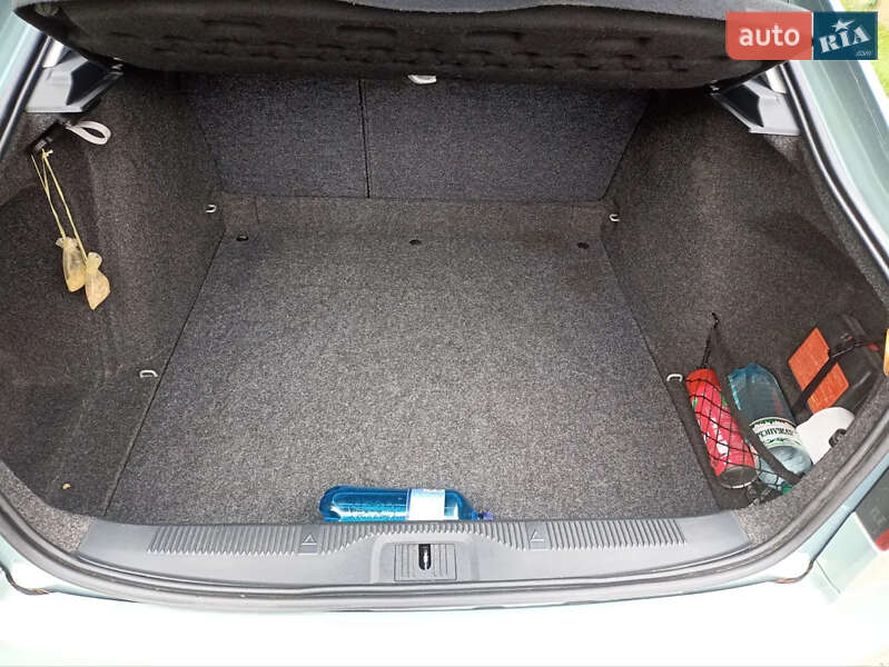 Ліфтбек Skoda Octavia 2010 в Ужгороді фото 28 Ліфтбек Skoda Octavia 2010 в Ужгороді