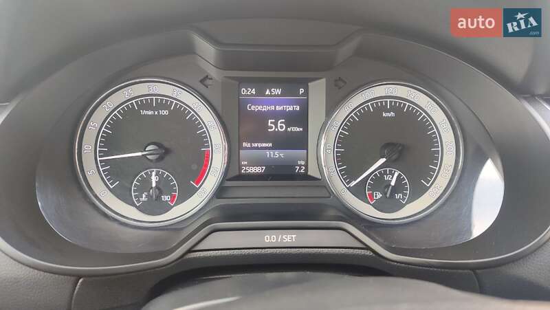 Універсал Skoda Octavia 2017 в Києві фото 16 Універсал Skoda Octavia 2017 в Києві