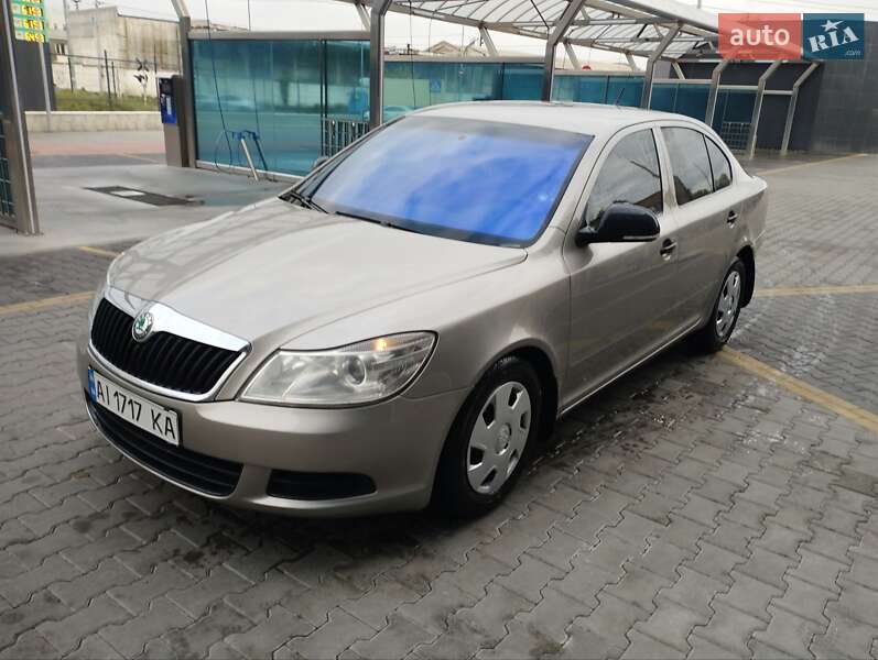 Ліфтбек Skoda Octavia 2011 в Києві фото 5 Ліфтбек Skoda Octavia 2011 в Києві