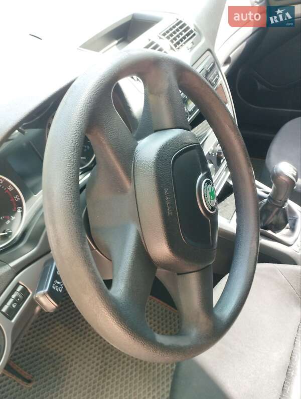 Ліфтбек Skoda Octavia 2011 в Києві фото 15 Ліфтбек Skoda Octavia 2011 в Києві