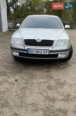 Ліфтбек Skoda Octavia 2004 в  фото 6 Ліфтбек Skoda Octavia 2004 в