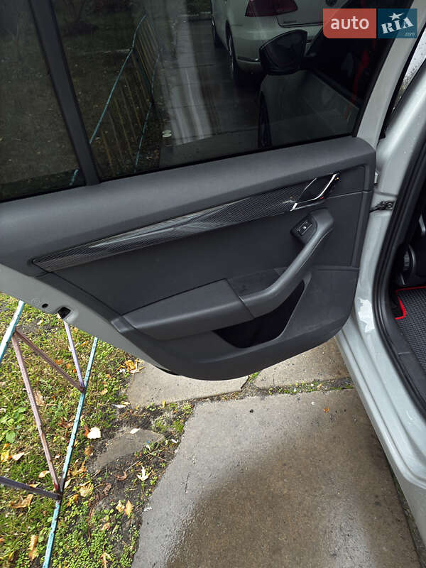 Універсал Skoda Octavia 2016 в Києві фото 17 Універсал Skoda Octavia 2016 в Києві