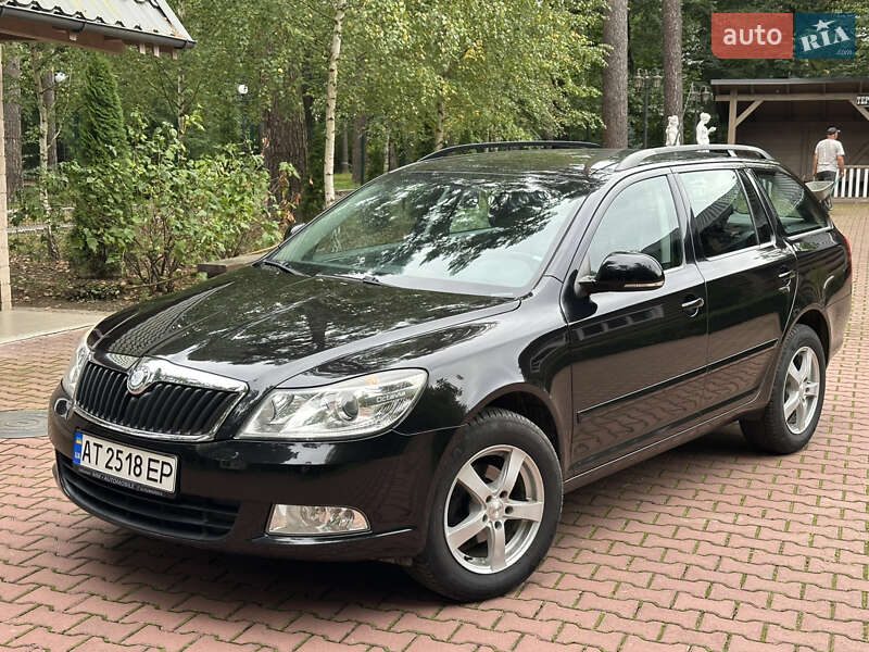 Универсал Skoda Octavia 2010 в Киеве фото 3 Универсал Skoda Octavia 2010 в Киеве