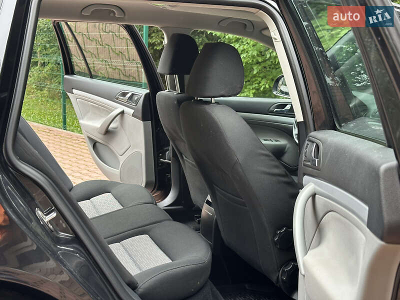 Универсал Skoda Octavia 2010 в Киеве фото 43 Универсал Skoda Octavia 2010 в Киеве