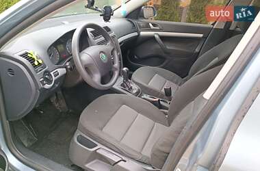 Лифтбек Skoda Octavia 2006 в  фото 11 Лифтбек Skoda Octavia 2006 в