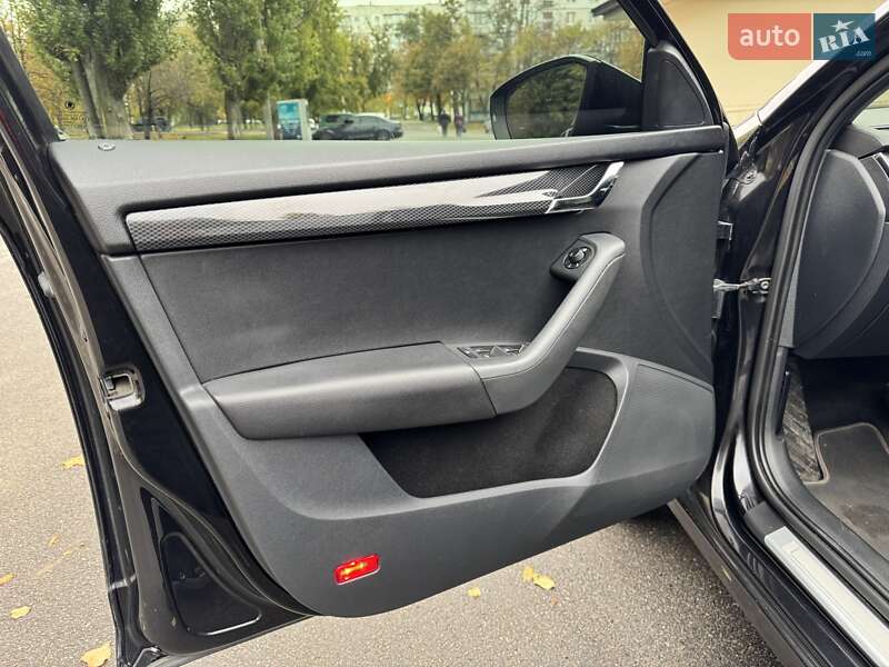 Ліфтбек Skoda Octavia 2014 в Харкові фото 5 Ліфтбек Skoda Octavia 2014 в Харкові