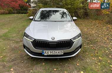 Лифтбек Skoda Octavia 2020 в 