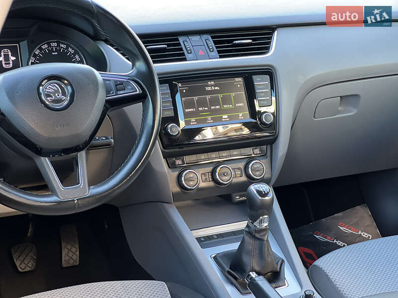 Универсал Skoda Octavia 2015 в Ужгороде фото 35 Универсал Skoda Octavia 2015 в Ужгороде
