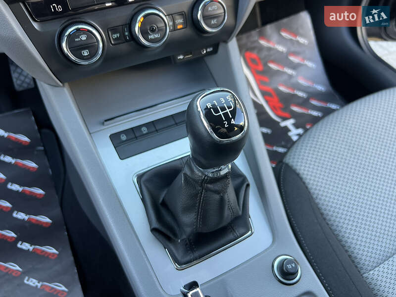 Универсал Skoda Octavia 2015 в Ужгороде фото 46 Универсал Skoda Octavia 2015 в Ужгороде
