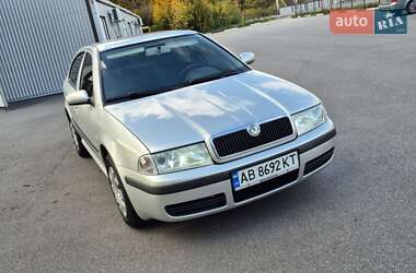 Лифтбек Skoda Octavia 2005 в  фото 12 Лифтбек Skoda Octavia 2005 в