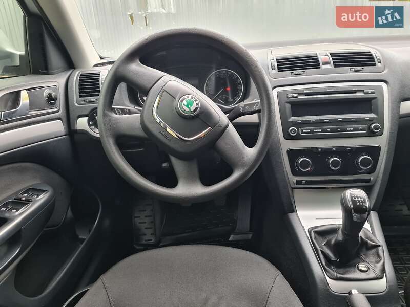 Ліфтбек Skoda Octavia 2011 в Києві фото 34 Ліфтбек Skoda Octavia 2011 в Києві